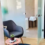 Studio Apartman 아파트 *