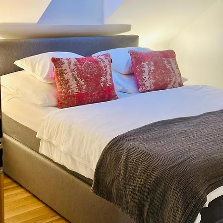 Studio Apartman Apartament *